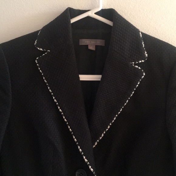 Ann Taylor blazer - Picture 3 of 5